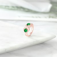 Gem Stone King 18K ruža pozlaćena srebrna zaručnički prsten oval nano smaragd i moissinite