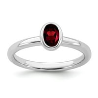 Bijeli sterling srebrni prsten za prsten odsječavanja granata ovalna crvena