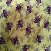 Onuone pamučna svila blijeda žuta tkanina cvjetna i pčela šivaći materijal za ispis tkanine sa dvorištem