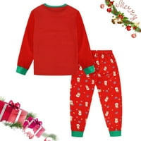Podudaranje porodične pidžame postavlja crvene PJ-ove slovo i snjegovinske vrhove i hlače za spavanje
