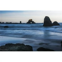 Posterazzi DPI Sunce se pojavljuje na morskim snopovima - Cannon Beach Oregon Sjedinjene Američke Države Poster Print - In