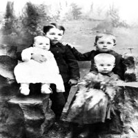 Četiri braća Eisenhower 1893. Eisenhower Boys. L-R Roy History